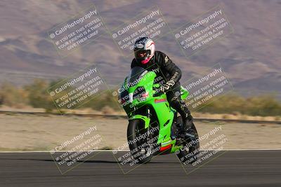 media/Nov-06-2022-SoCal Trackdays (Sun) [[208d2ccc26]]/Turn 14 (930am)/